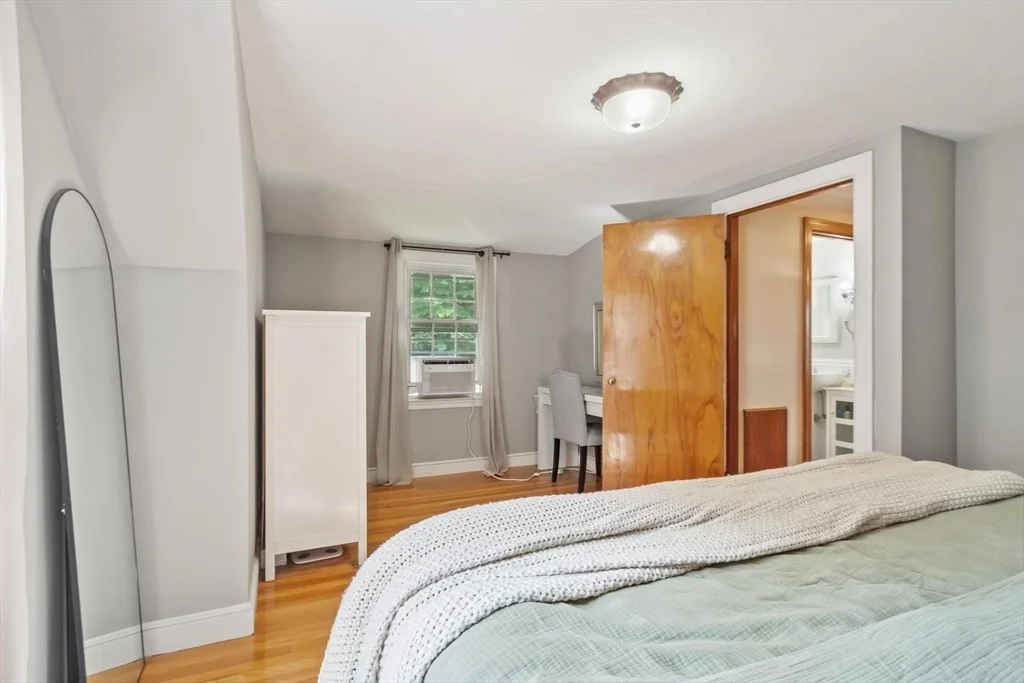 Photo of 463 Cedar Brook Rd