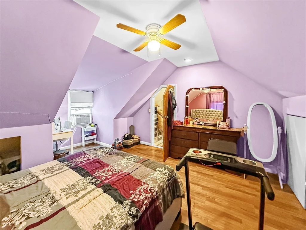 Photo of 76 Baldwin Ave
