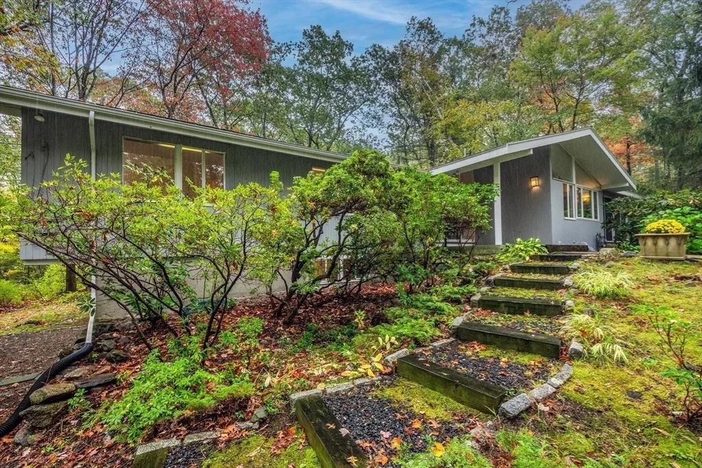Photo of 12 Laurel Drive