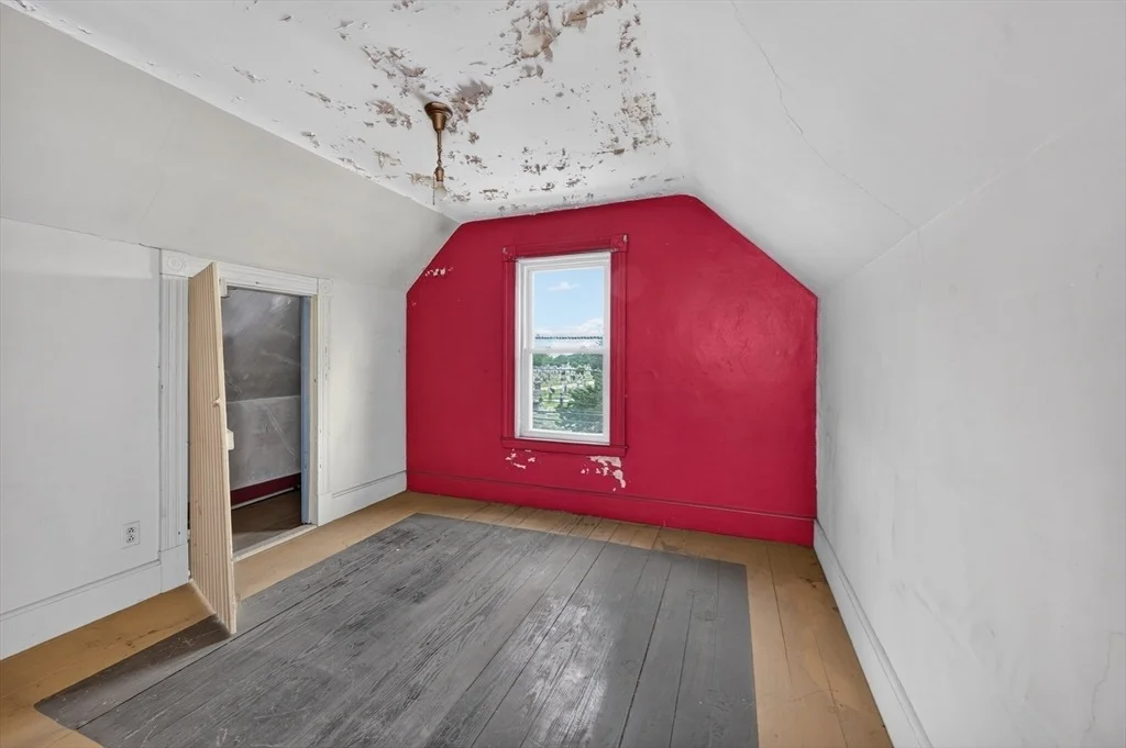 Photo of 156 Broadway
