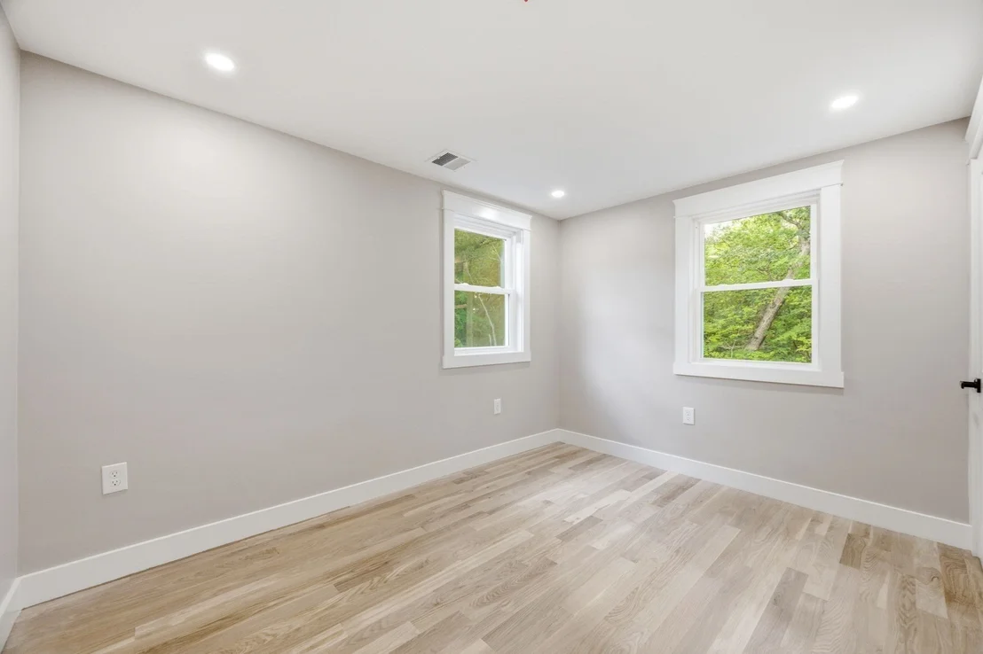 Photo of 154 Birch St