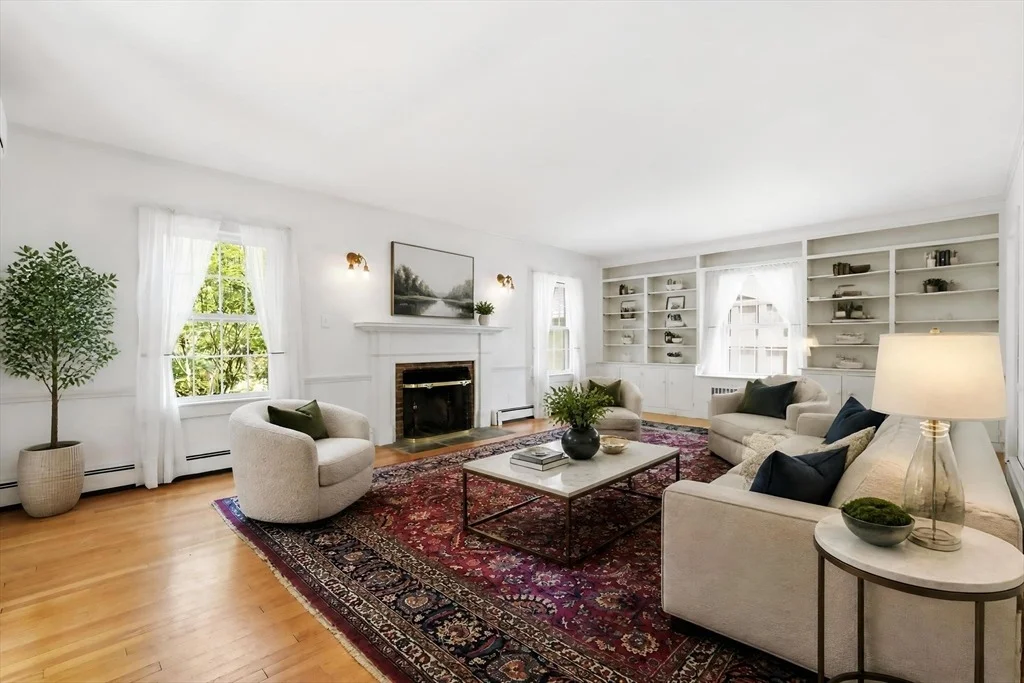Photo of 38 Round Hill Road