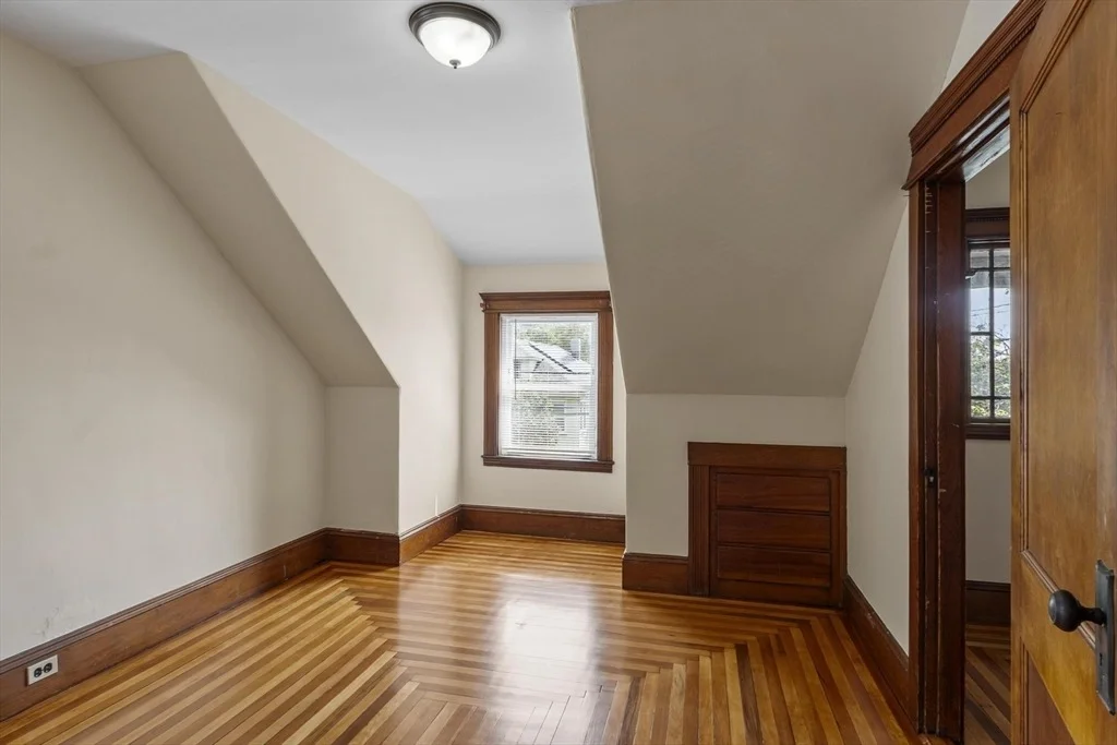 Photo of 219 Walnut Street