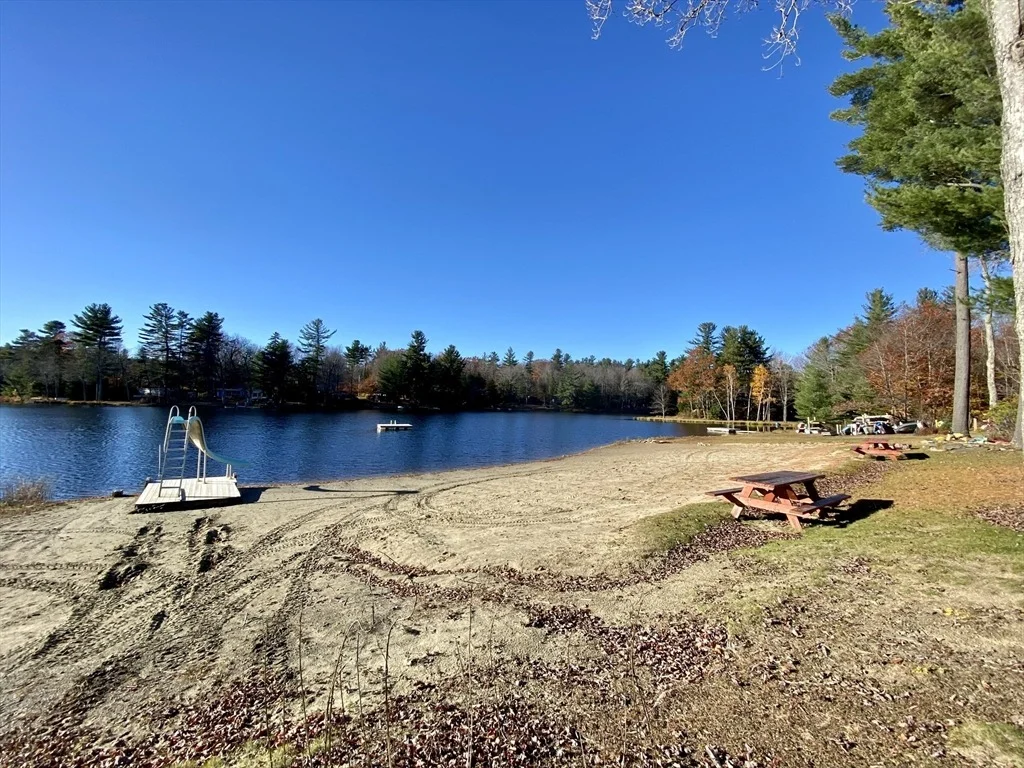 Photo of 139 Taylor Brook Rd