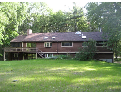 Photo of 10 Abbot Ln