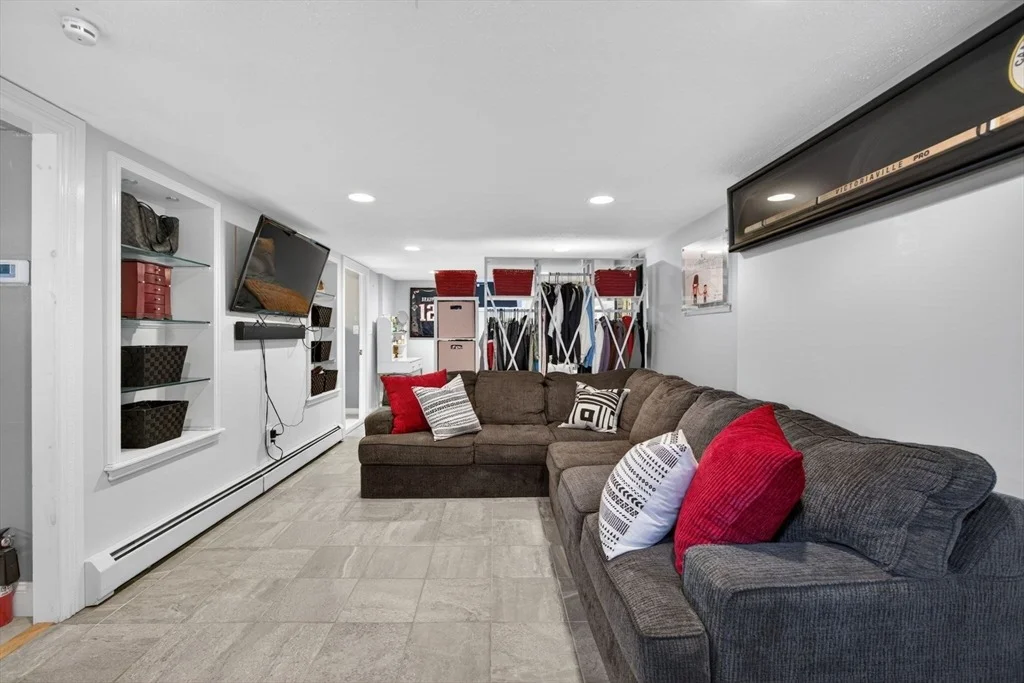 Photo of 11 Clifton Ave