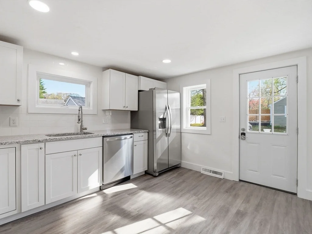 Photo of 51 Sandy Pond Rd