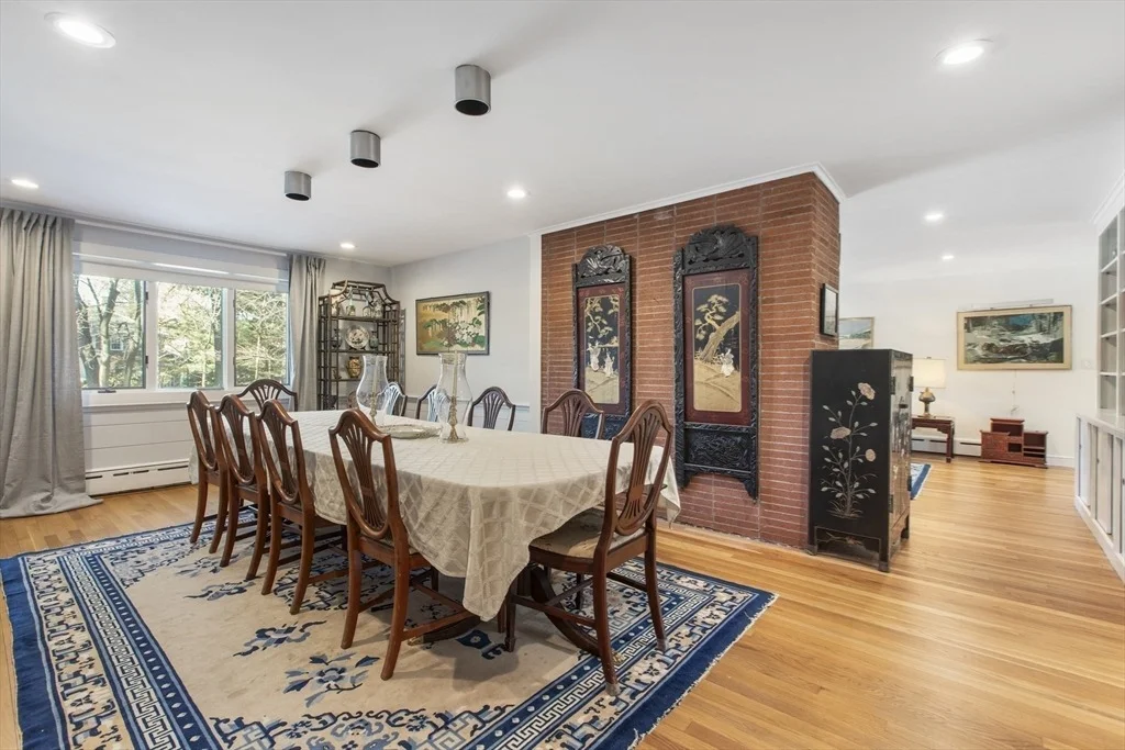 Photo of 155 Paulson Rd