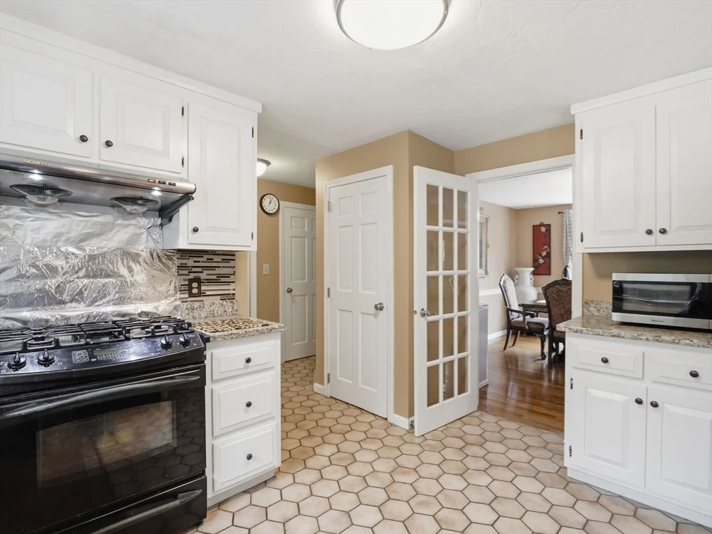 Photo of 293 Davis Street