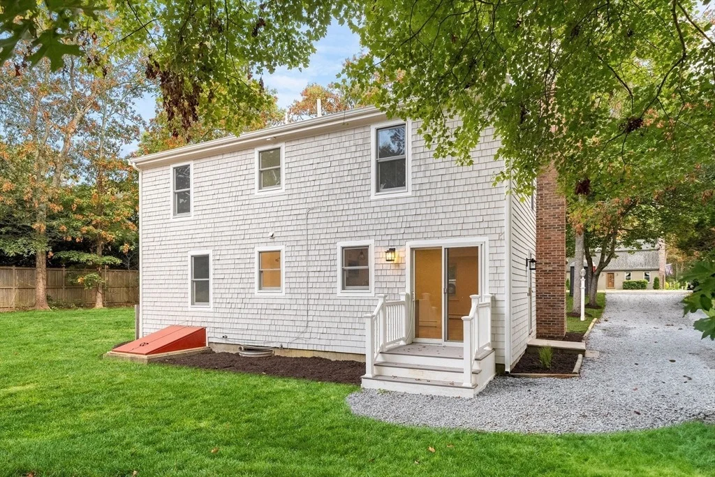 Photo of 34 Saddleback Rd