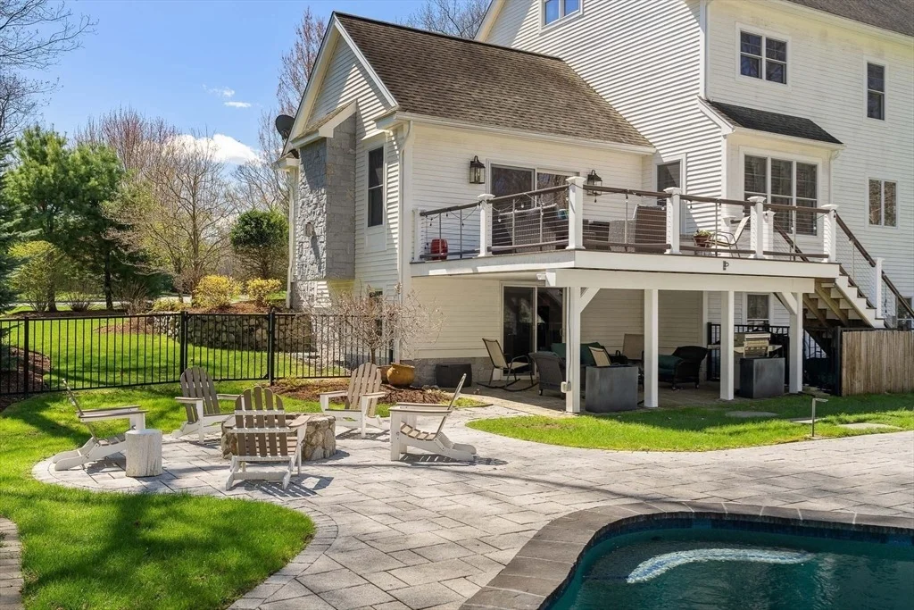 Photo of 8 Goldman Cir