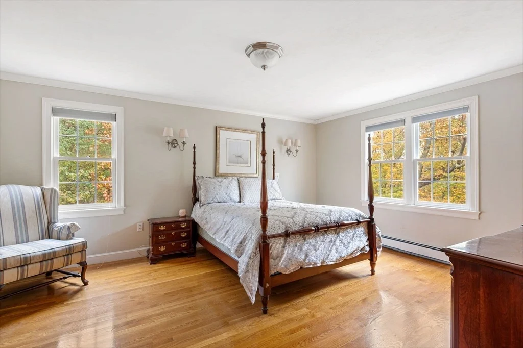 Photo of 56 Paradise Dr