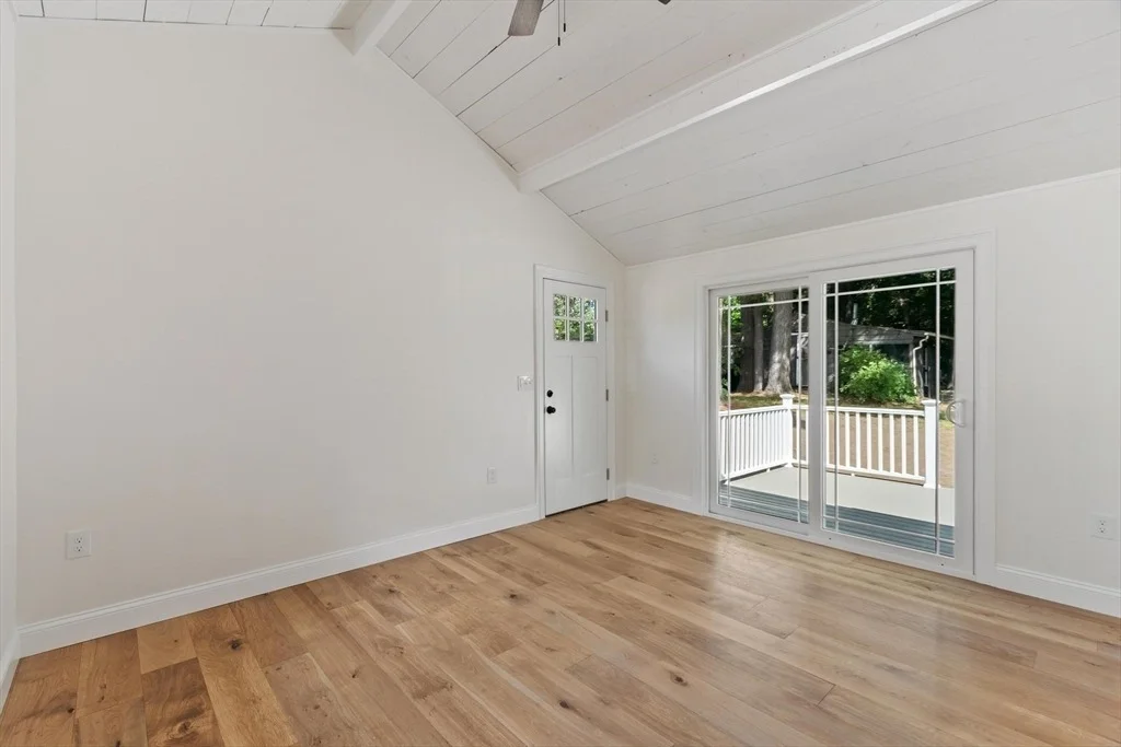 Photo of 63 Maplewood Dr