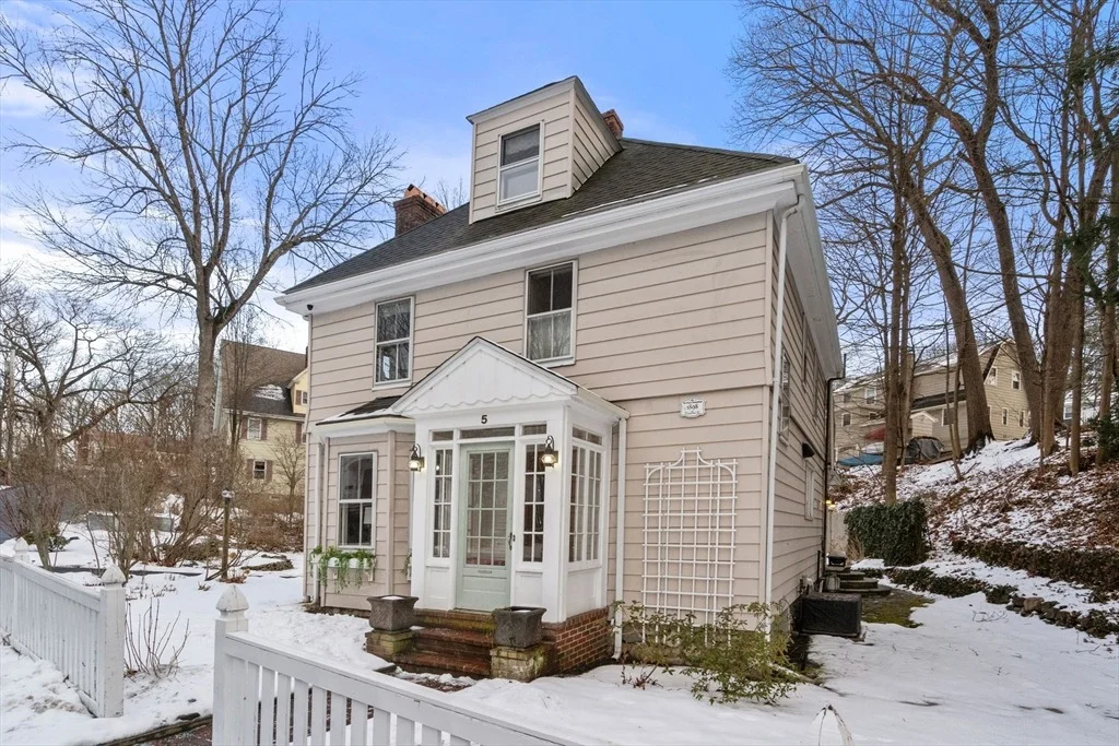 Photo of 5 Bow St