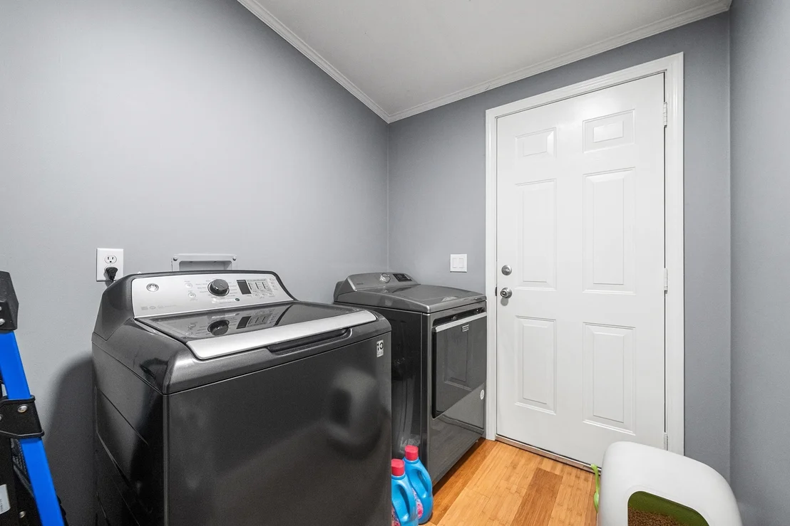 Photo of 7012 Oak Point Dr.