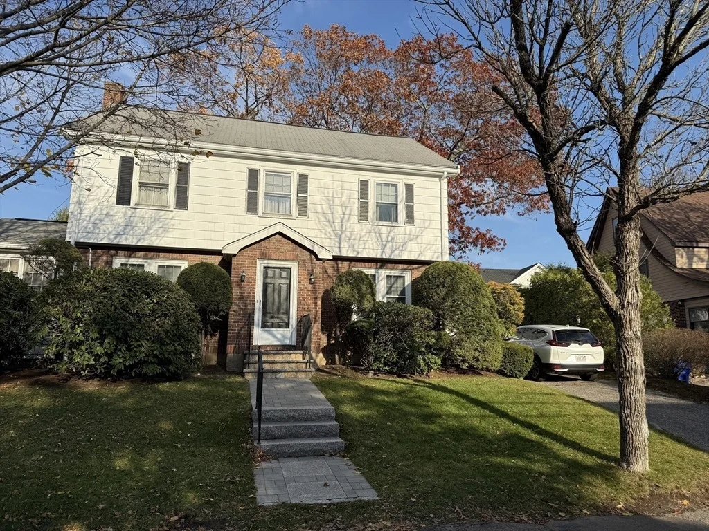 Photo of 11 Randlett Pk