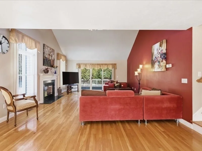 Photo of Unit 2 at 2 Edgewater