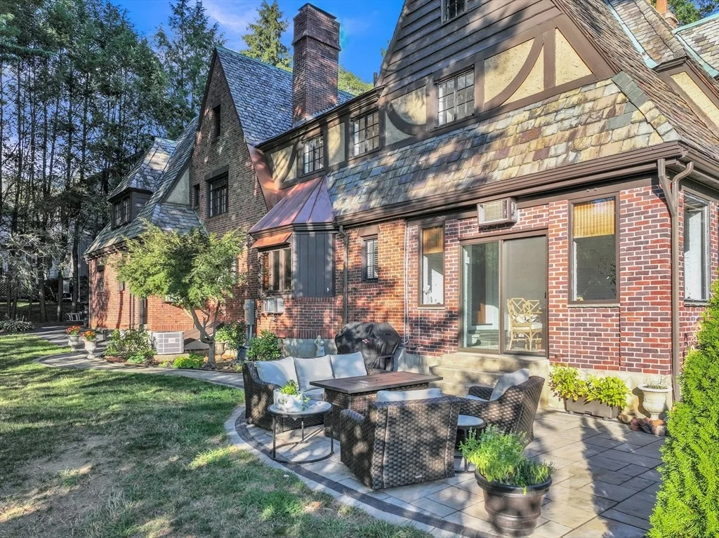 Photo of 3 Westwood Drive