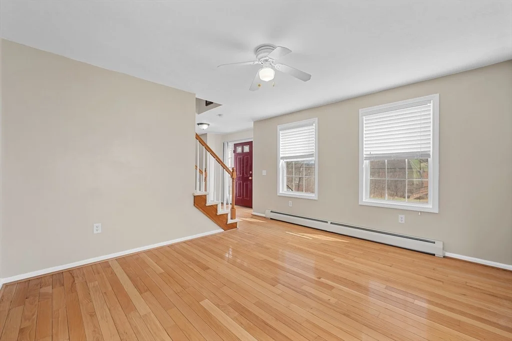 Photo of 30 Old West Warren Rd