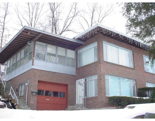 Photo of 672 Alden
