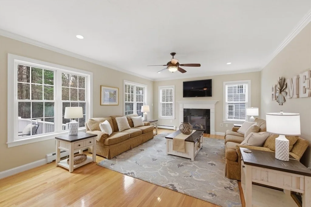 Photo of 24 Gristmill Ln