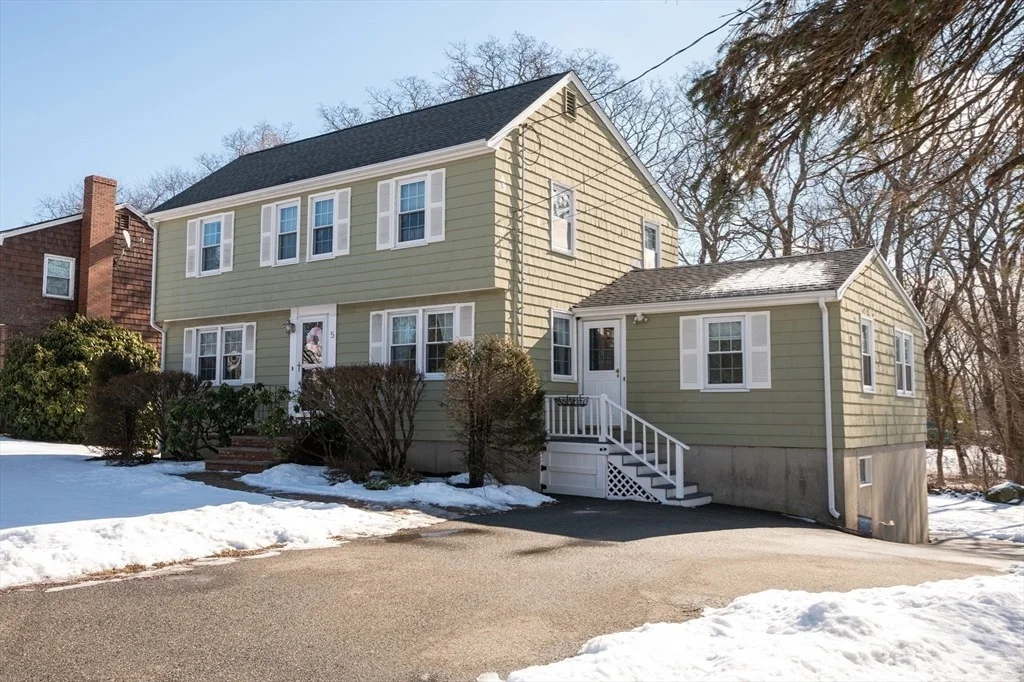 Photo of 5 Orchard Ln