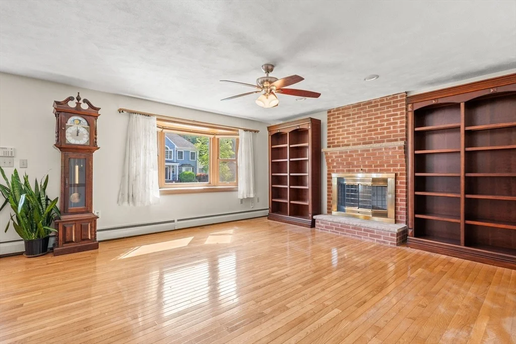 Photo of 11 Beechtree Cir