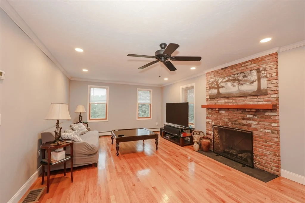 Photo of 25 Autumn Rd