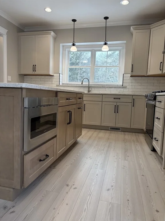 Photo of 29 Range Ave