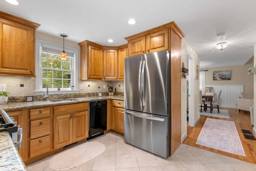 Photo of 195 Knotty Pine Ln