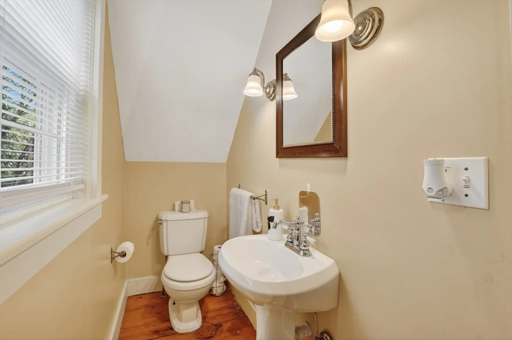 Photo of 16 Central St.
