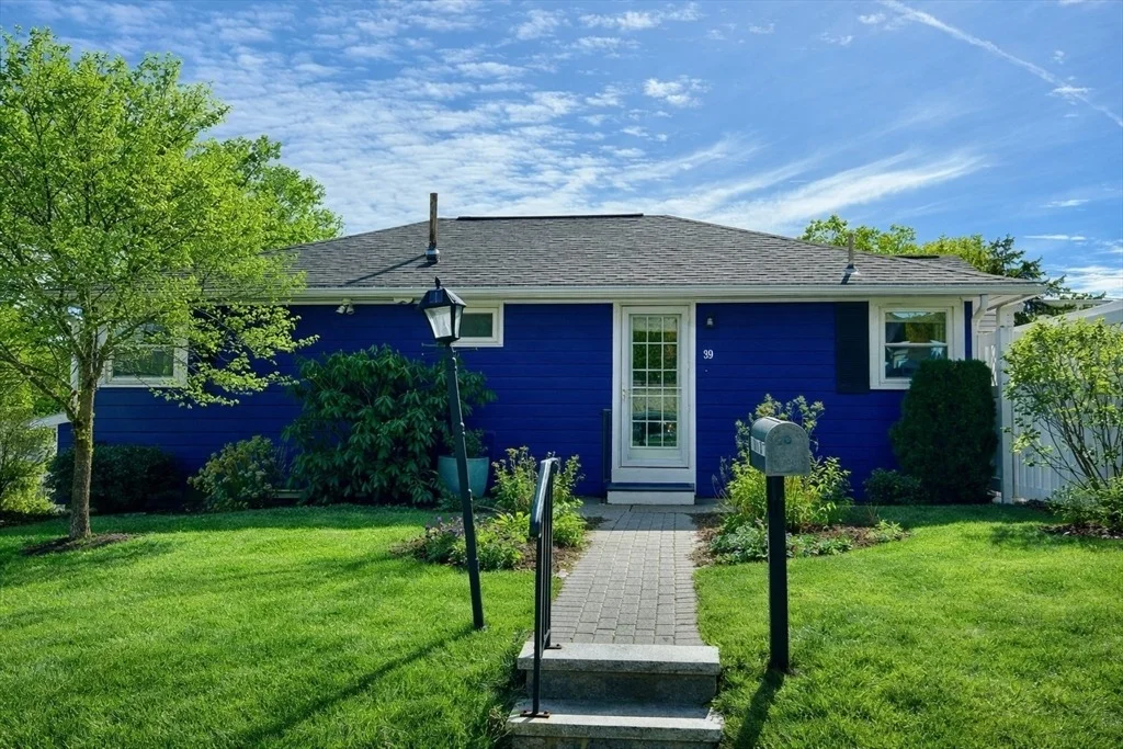 Photo of 39 Smart Street