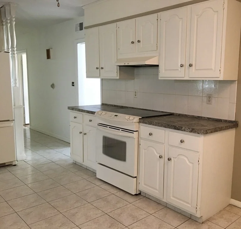 Photo of 60 Terrace Ln
