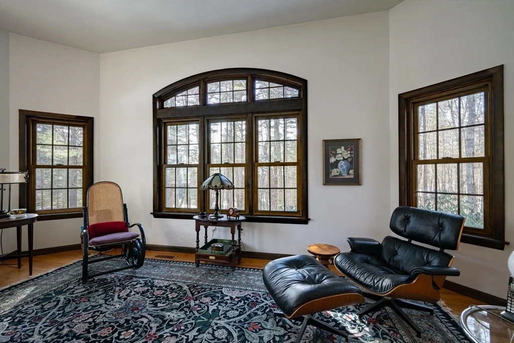 Photo of 206 North Valley Road