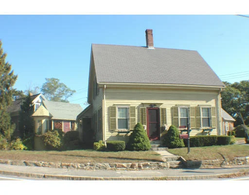 Photo of 183 Main St
