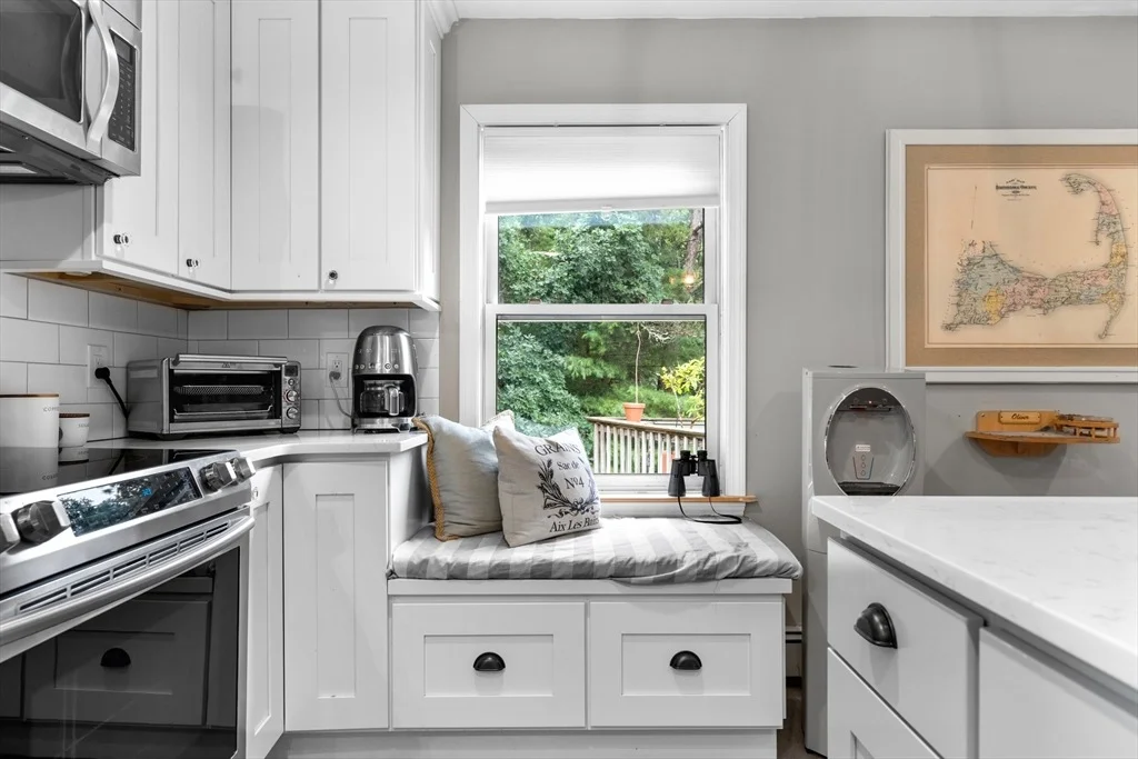 Photo of 24 Moon Compass Ln