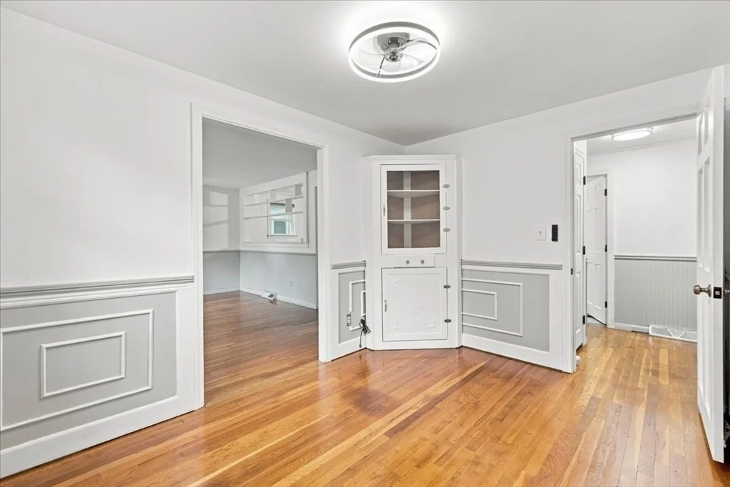 Photo of 8 Cross St