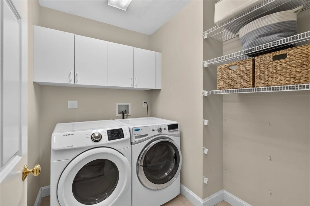 Photo of 22 Rhodes Dr