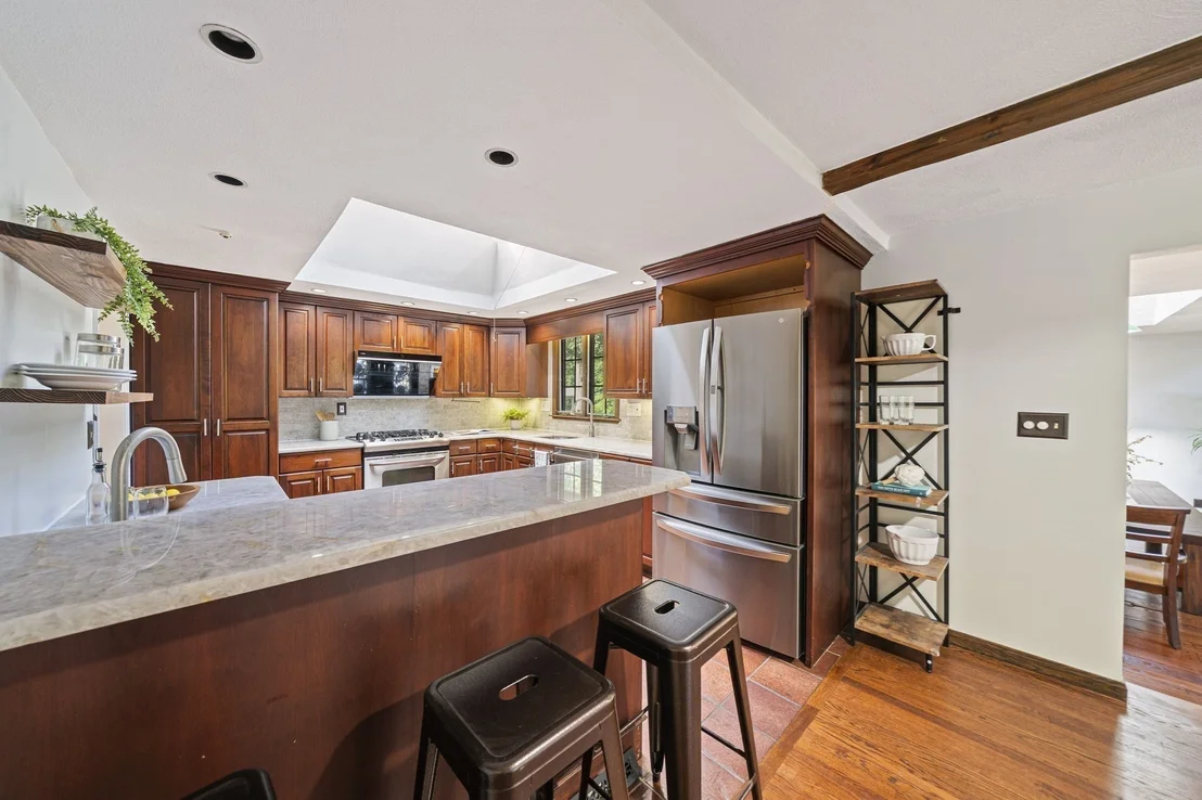 Photo of 5 Cowdrey Ln
