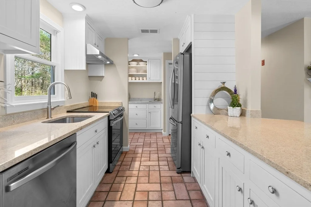 Photo of 43 Neshobe Road