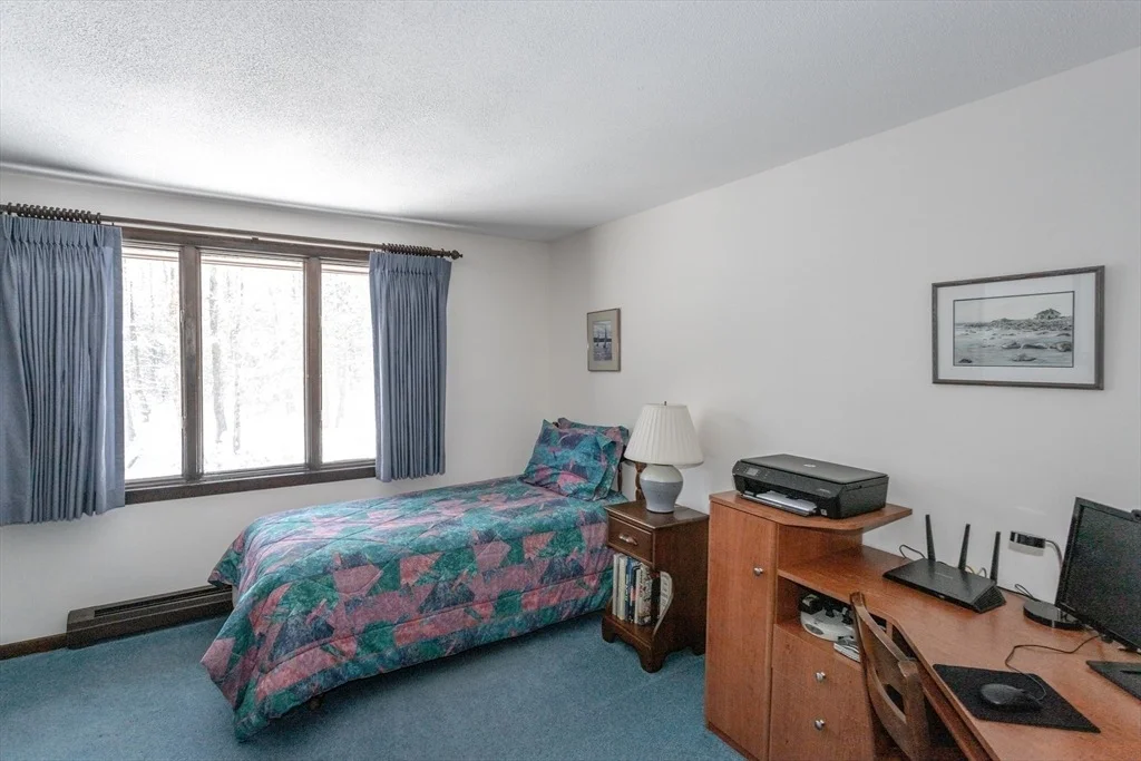 Photo of 49 Glasgow Dr