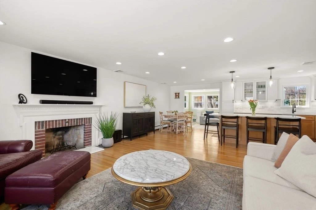 Photo of 45 Colonial Drive