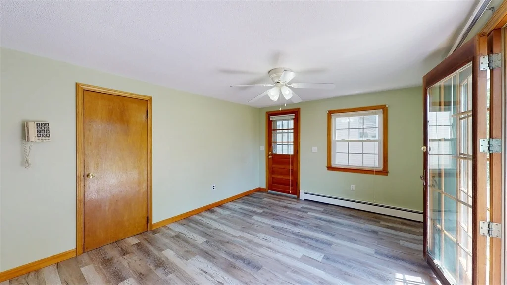 Photo of 160 Burnham Road