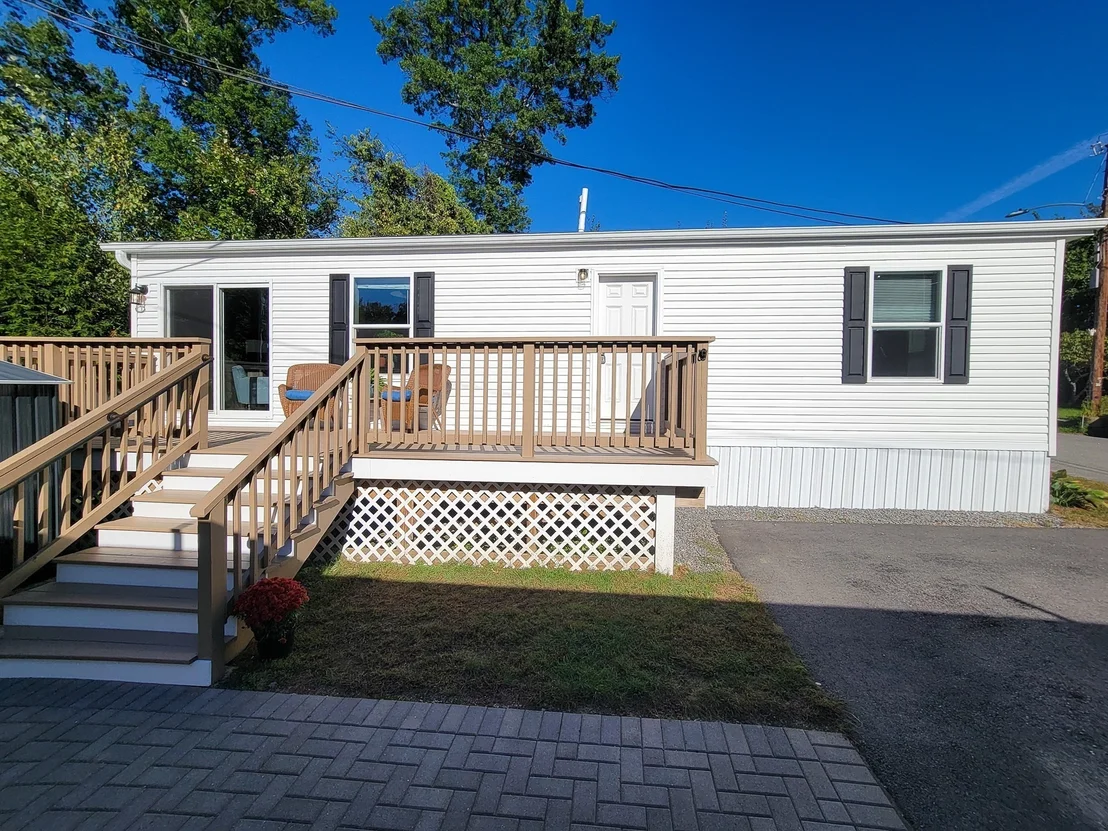 Photo of Unit LOT17 at 11 Groton School Road