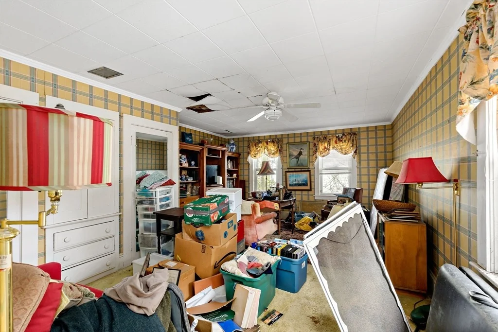 Photo of 437 Main St