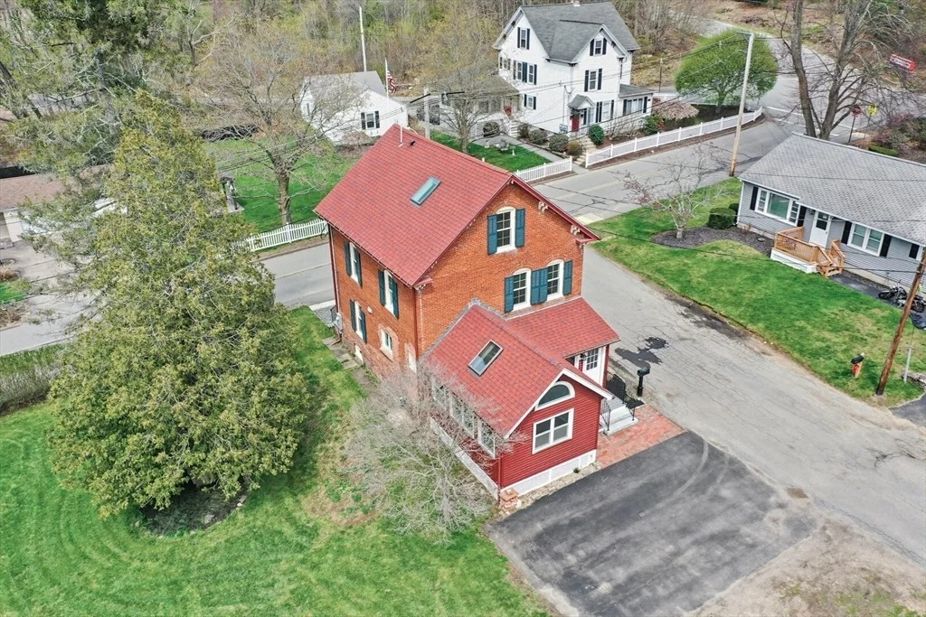 Photo of 44 Clark St