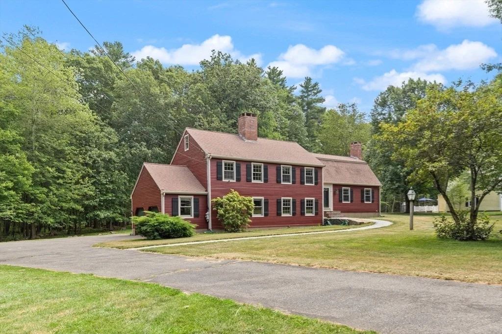 Photo of 35 Willowdale