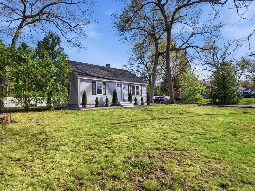 Photo of 51 Sandy Pond Rd