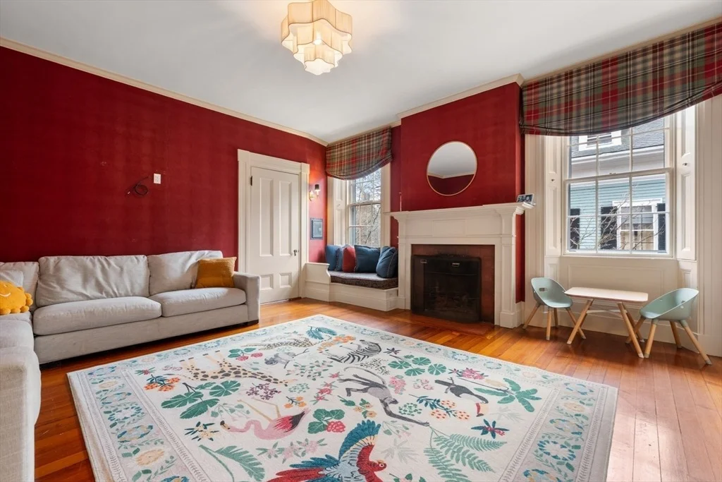 Photo of 40 Chestnut St