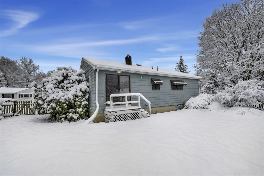 Photo of 6 Laurine Rd